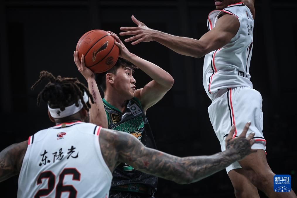 包含辽宁本钢迎CBA常规赛关键赛，冲刺阶段完成体检，震撼外界，赛季目标并未改变的词条